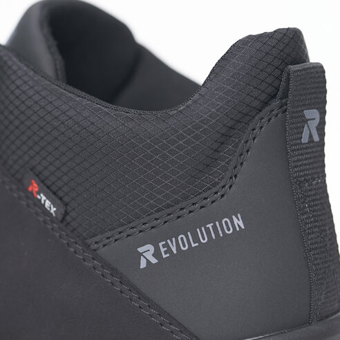 Pánska zimná obuv Rieker - Revolution U0163-00 čierna