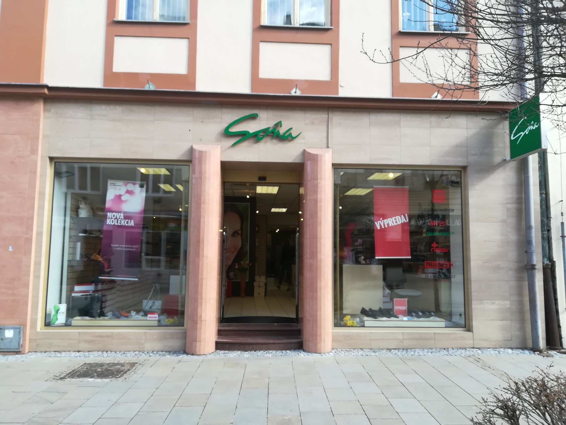 so-a-predajne-nitra
