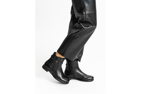 Dámska členková obuv Ara 12-39517-01 čierna