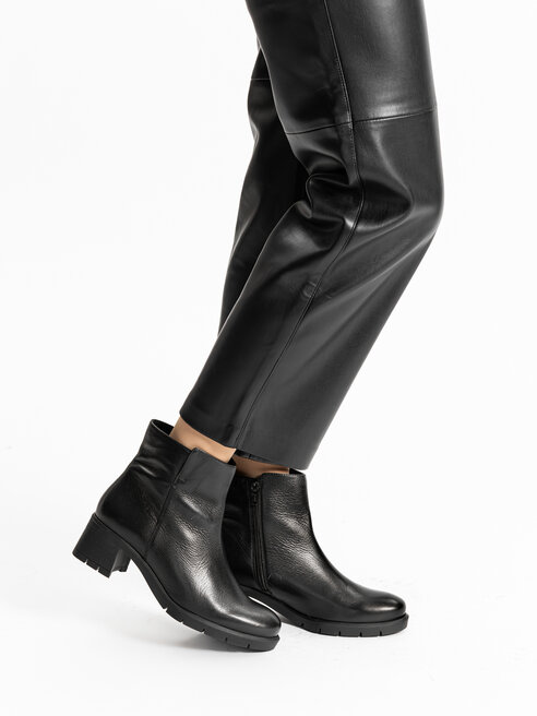 Dámska členková obuv Ara 59218-01 čierna