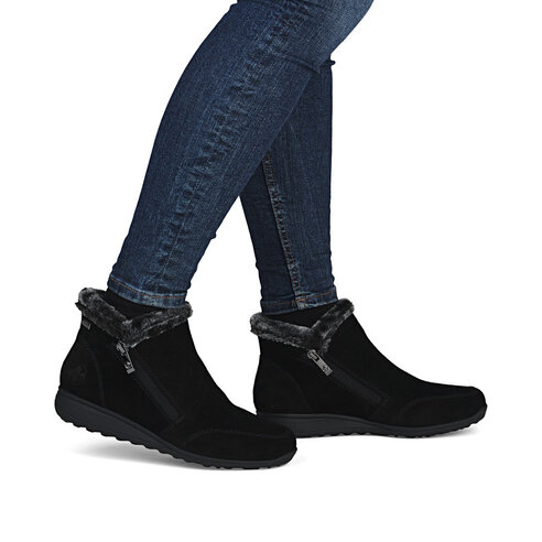 Dámska členková obuv Rieker 47256-00 čierna