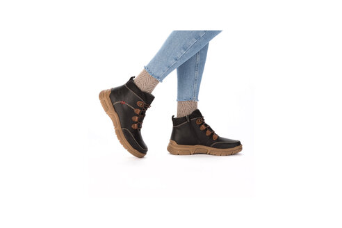 Dámska členková obuv Rieker 72313-00 čierna