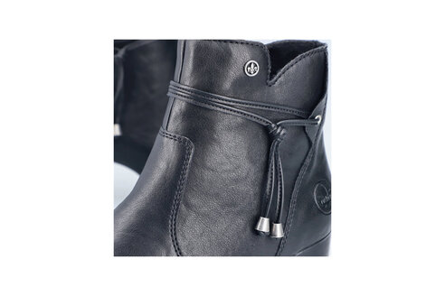 Dámska členková obuv Rieker 77667-00 čierna