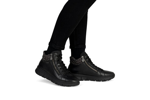 Dámska členková obuv Rieker N1305-00 čierna