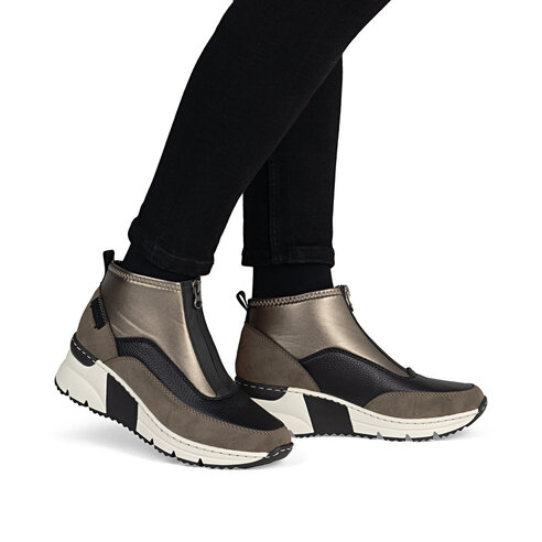 Dámska členková obuv Rieker N6352-25 hnedá