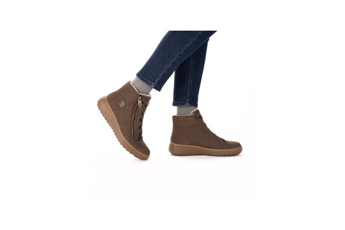 Dámska členková obuv Rieker Z6660-25 hnedá