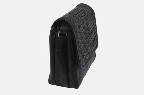 Dámska kožená crossbody kabelka čierna