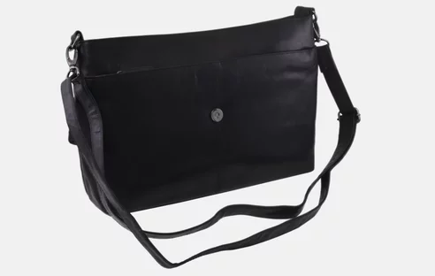 Dámska kožená crossbody kabelka čierna