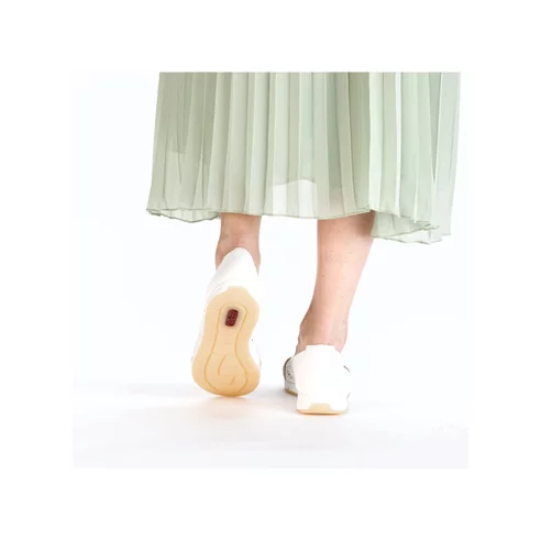 Dámske baleríny Rieker L3062-80 biela