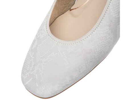Dámske lodičky Ara 12-20418-10 biela