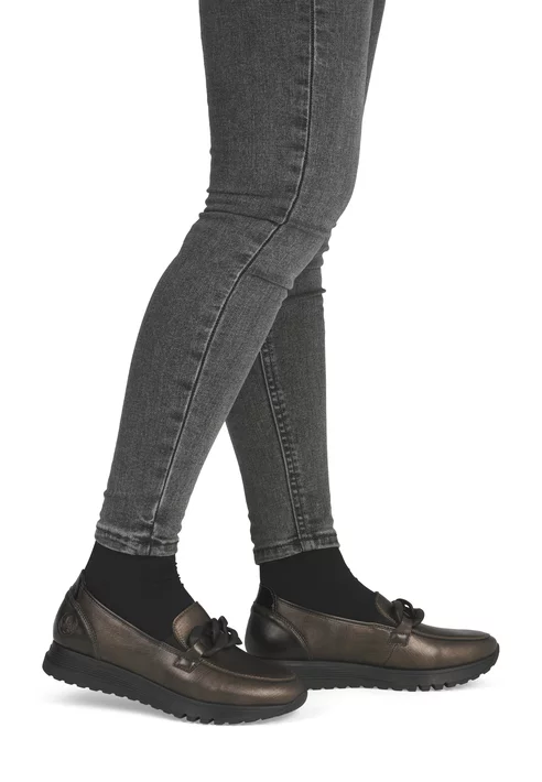 Dámske mokasíny Rieker 49051-25 bronzová