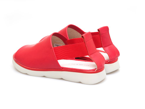 Dámske otvorené sandále na nízkom podpätku Rizzoli - červené