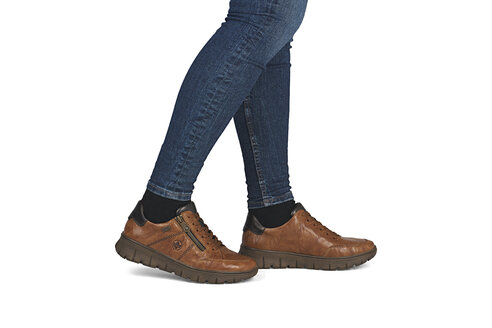 Dámske poltopánky Rieker N1301-22 hnedá