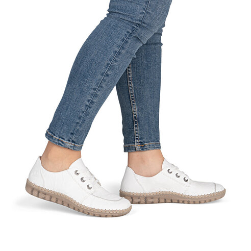 Dámske poltopánky Rieker N2402-80 biela