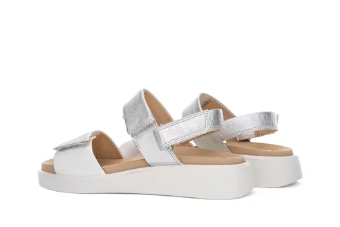 Dámske sandále Ara 21401-04 biela
