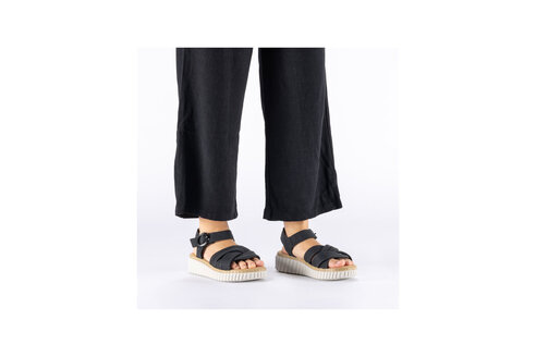 Dámske sandále Rieker 63781-00 čierna