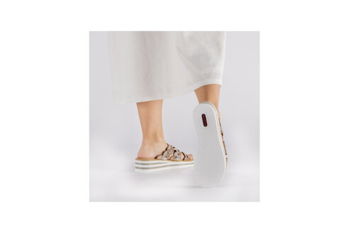 Dámske šľapky Rieker V02R8-90 ružová