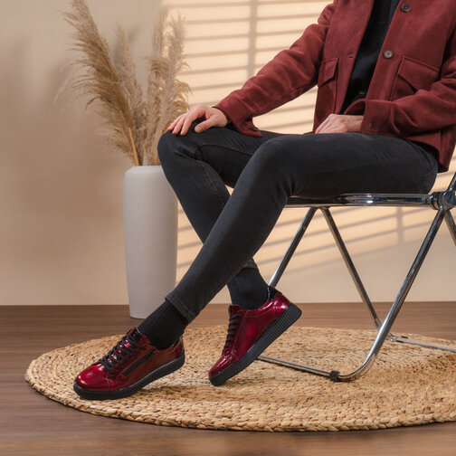 Dámske tenisky Rieker - metalická červená