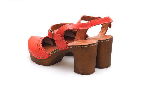 Dámske uzatvorené sandále na vysokom podpätku Rizzoli - ružové