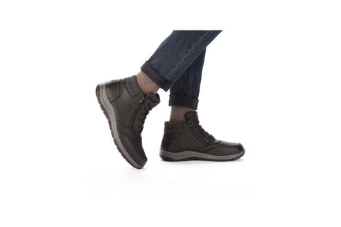 Pánska zimná obuv Rieker 03624-00 čierna