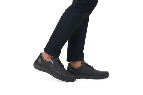 Pánske poltopánky Rieker 03002-00 čierne